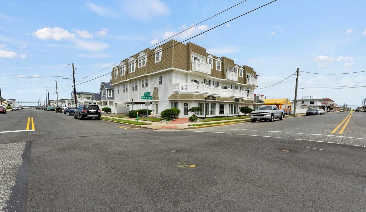 Shore Homes & Living - 810 New Jersey Ave #304, Wildwood, NJ 08260