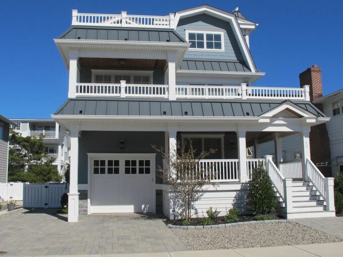 Shore Homes & Living Featuring This 6 Bed House In Avalon