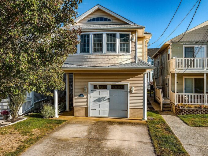 Shore Homes & Living Featuring This 4 Bed House In Ocean City