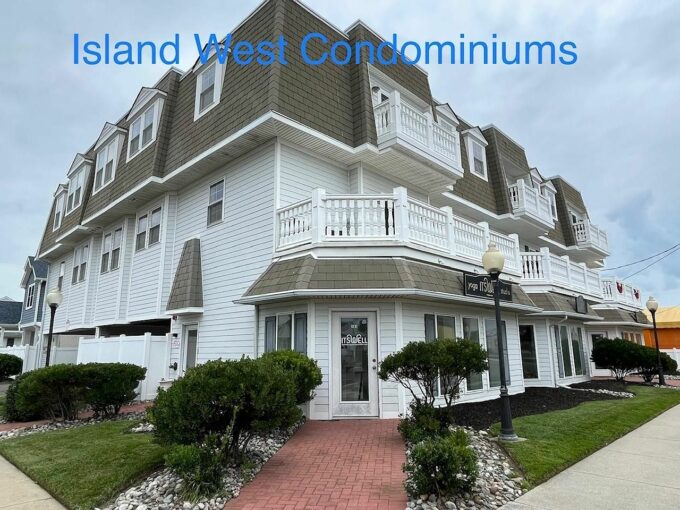 Shore Homes & Living Featuring This 3 Bed Property In Wildwood