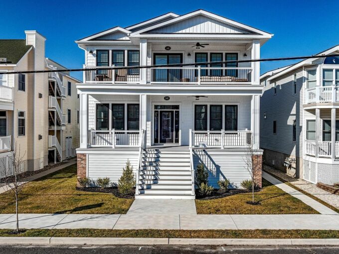 Shore Homes & Living Featuring This 5 Bed Property In Ocean City