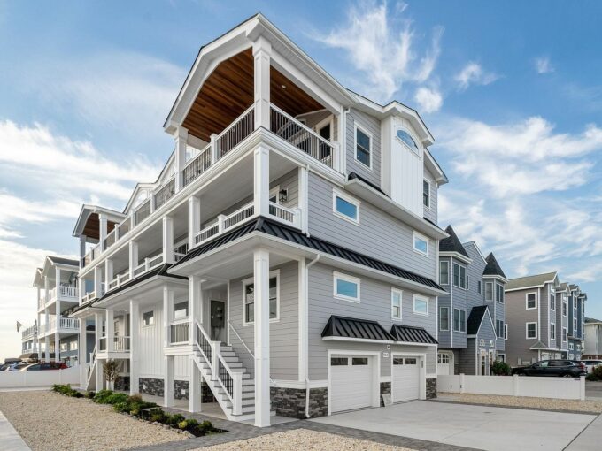 Shore Homes & Living Featuring This 6 Bed Townhouse In Sea Isle City