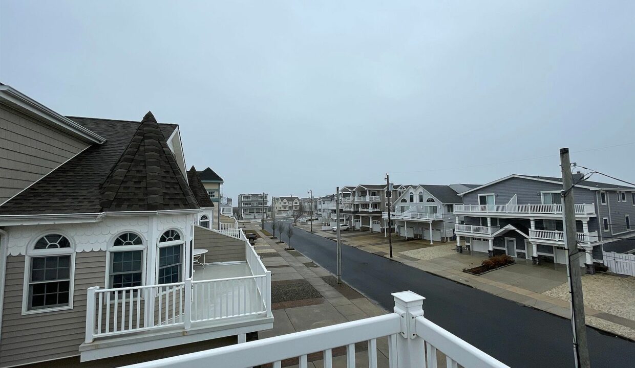 Shore Homes & Living - 25 69th St, Sea Isle City, NJ 08243