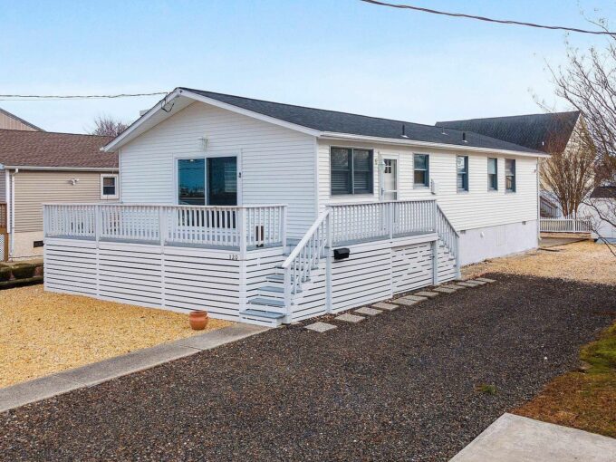 Shore Homes & Living Featuring This 3 Bed House In Ocean City