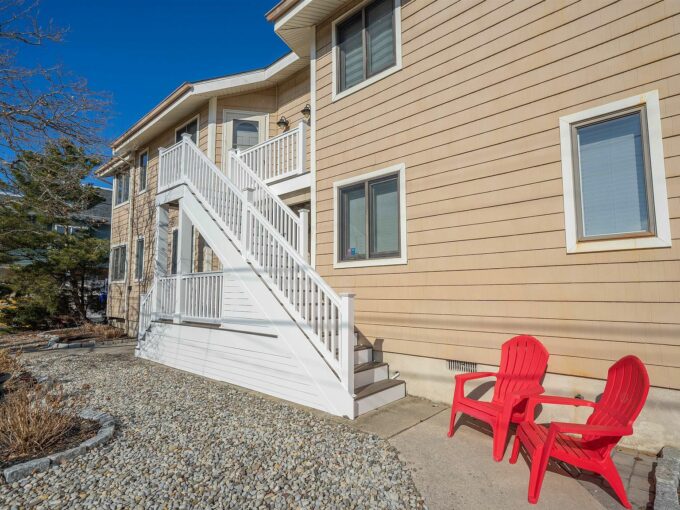 Shore Homes & Living Featuring This 3 Bed Property In Avalon