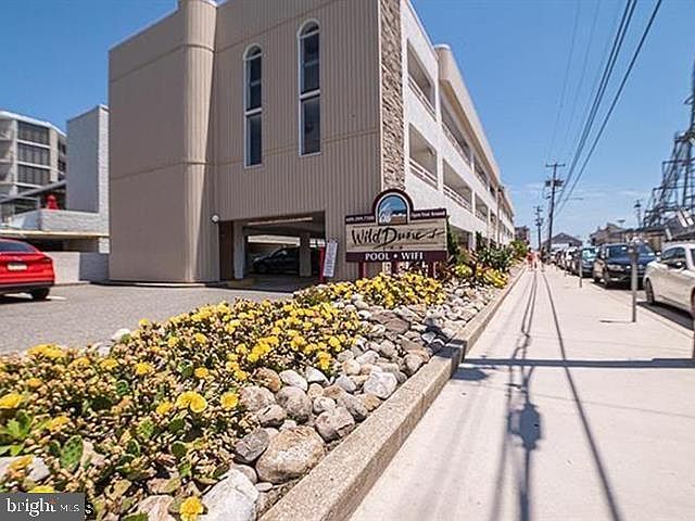 Shore Homes & Living Featuring This 1 Bed Apartment In Ocean City